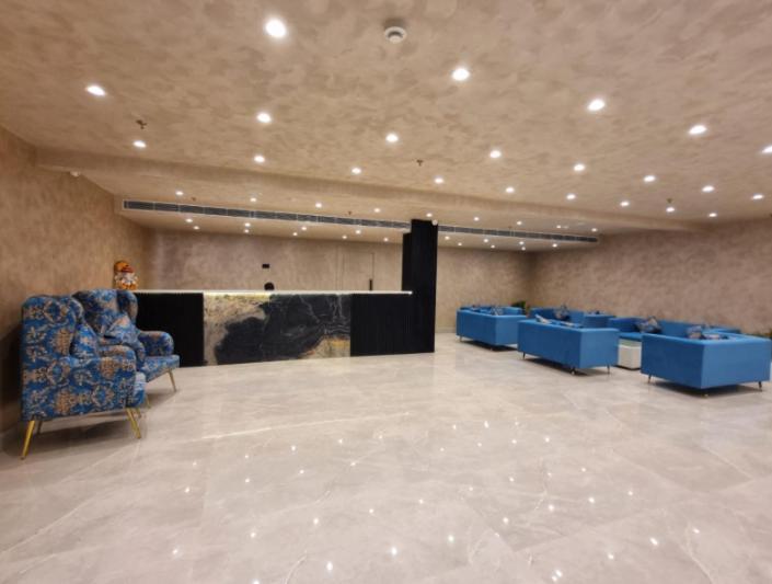 Dolphin Club Hotel Chinhat Екстериор снимка